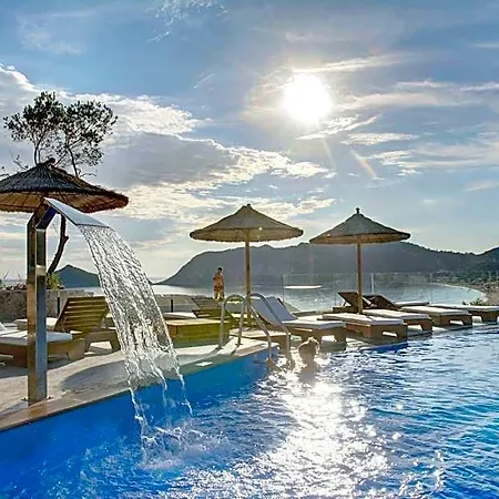 Porto Demo (adults Only) 4*